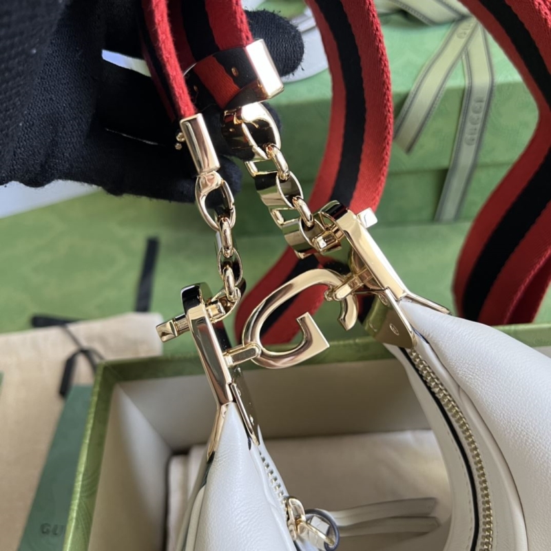 Gucci Hobo Bags